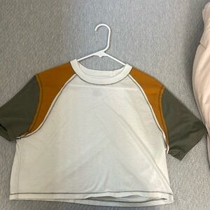 Women’s SO cropped tshirt